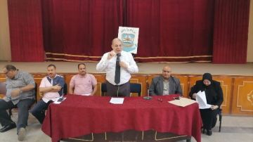 مدير تعليم قنا يناقش مع رؤساء لجان الثانوية العامة آليات وضوابط الامتحانات