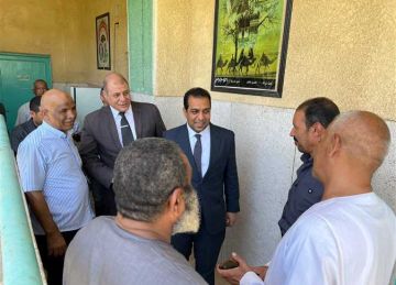 نائب محافظ قنا يتفقد استراحات المراقبين استعدادا لامتحانات الثانوية العامة نائب محافظ قنا يتفقد استراحات المراقبين استعدادا لامتحانات الثانوية العامة