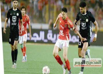 أكرم توفيق: رفضت الانتقال إلى بيراميدز.. وهذه حقيقة عتاب الخطيب