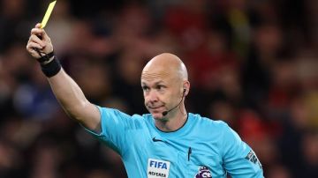 حكم مباراة الأهلي وبالميراس يوقف المباراة لسبب مفاجئ حكم مباراة الأهلي وبالميراس يوقف المباراة لسبب مفاجئ