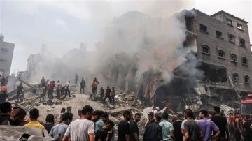 زعيم المعارضة الإسرائيلية: حان الوقت لإنهاء حرب غزة أيضا