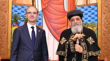 البابا تواضروس يدعو لتشجيع السياحة الدينية بين مصر وصربيا.. صور