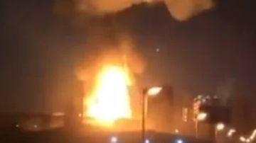 العراق .. دوي انفجارات قوية داخل قاعدة بلد الجوية بمحافظة صلاح الدين العراق .. دوي انفجارات قوية داخل قاعدة بلد الجوية بمحافظة صلاح الدين