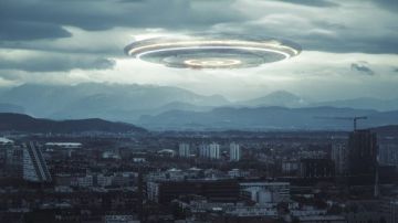 برامج أسلحة سرية وأجسام طائرة غريبة.. البنتاجون يكشف المستور عن حقيقة الكائنات الفضائية