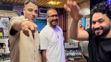 مصطفى حجاج يغني مع إسلام كابونجا على وضع الطيران مصطفى حجاج يغني مع إسلام كابونجا على وضع الطيران