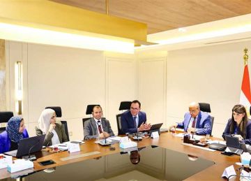  التخطيط تبحث مع المفوضية الأوروبية إجراءات صرف 4 مليارات يورو من آلية دعم الموازنة 