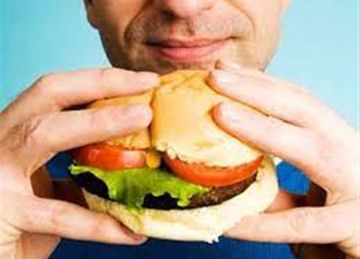 احذرها تسبب مرض قاتل.. 5 أطعمة تجنبها وبدائلها الصحية احذرها تسبب مرض قاتل.. 5 أطعمة تجنبها وبدائلها الصحية