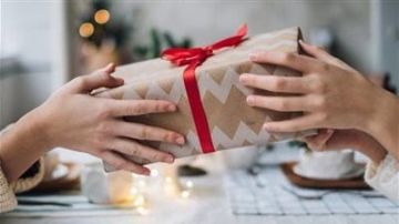 ذهب وفضة وأحجار كريمة.. هدايا العيد للنساء في العصور الماضية ذهب وفضة وأحجار كريمة.. هدايا العيد للنساء في العصور الماضية