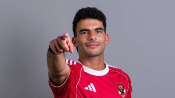 إحنا مالنا بالعقد.. رد حاسم من المتحدث الرسمي لوزارة الشباب والرياضة بشأن زيزو