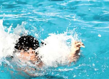 غرق شاب في البحر المتوسط ببرج البرلس بكفرالشيخ