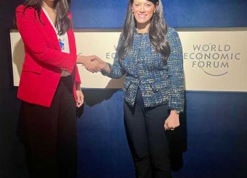 المشاط تبحث مع رئيس أكوا باور تطورات استثمارات الشركة بمصر في مجال الطاقة المتجددة (تفاصيل)