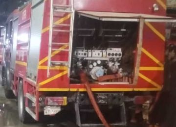 تسبب في إصابة 10 أشخاص.. حريق يدمر عقار من 12 طابق في عزبة النخل