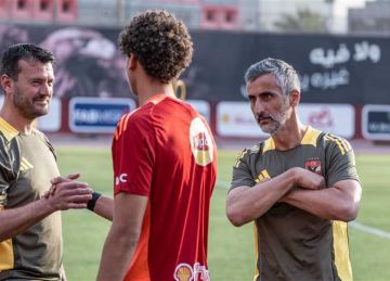 رسائل حاسمة من الخطيب.. كواليس اللقاء الأول بين ريفيرو ولاعبي الأهلي (صور)