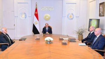 الرئيس السيسي يصدق على إطلاق مبادرة مصر معاكم لرعاية أبناء الشهداء القصر