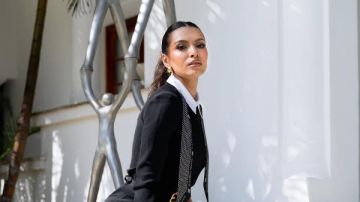 كارمن سليمان تخطف الأنظار بإطلالة أنيقة في أحدث ظهور