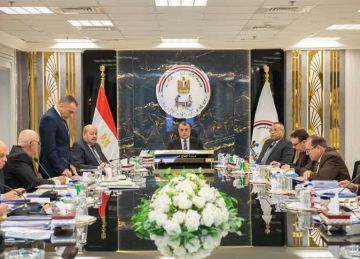 وزير الإنتاج الحربي يترأس اجتماعات لجنة اختيار القيادات العليا بالجهات التابعة للوزارة