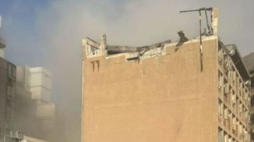 شرق تل أبيب.. استهداف مبنى البورصة الإسرائيلية بصاروخ إيراني شرق تل أبيب.. استهداف مبنى البورصة الإسرائيلية بصاروخ إيراني