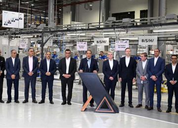  مدبولي : حجم المكون المحلي للمنتج في مصنع BSH للأجهزة المنزلية يصل إلى 50 