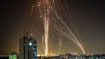 اللقطات الأولى للهجوم الإيراني الجديد على إسرائيل.. شاهد