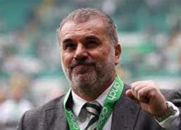 رغم تتويجه بالدوري الأوروبي.. توتنهام يوجه صدمة لمدرب الفريق رغم تتويجه بالدوري الأوروبي.. توتنهام يوجه صدمة لمدرب الفريق