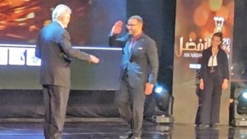 أحمد السقا يتصدر التريند بعد الاعتداء بالضرب على مها الصغير..ما القصة؟ أحمد السقا يتصدر التريند بعد الاعتداء بالضرب على مها الصغير..ما القصة؟