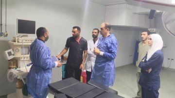 خبير عالمي في جراحات الجهاز الهضمي يزور مستشفى طنطا العام