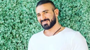 مقطورة نقل طيرتني.. أحمد سعد يكشف تفاصيل تعرضه لحادث برفقة أسرته مقطورة نقل طيرتني.. أحمد سعد يكشف تفاصيل تعرضه لحادث برفقة أسرته