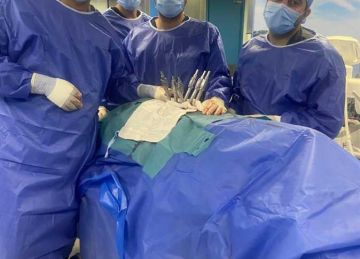 إنجاز طبي.. تثبيت كسر فقرات قطنية لمريض عن طريق الجلد بمستشفى بنها الجامعي (تفاصيل)