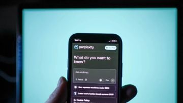 سامسونج قد تدمج تقنيات Perplexity للذكاء الاصطناعي في هواتفها المقبلة