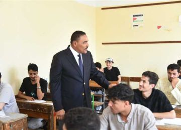 محافظ مطروح يتفقد لجان الثانوية العامة في أول أيام الامتحانات محافظ مطروح يتفقد لجان الثانوية العامة في أول أيام الامتحانات