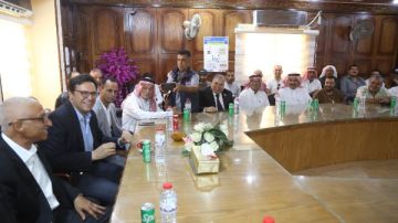 وزير الثقافة يلتقي شيوخ القبائل والعواقل وأعضاء البرلمان في ختام زيارته لشمال سيناء.. هنو: مهرجان لفنون البادية ودعم الحرف اليدوية