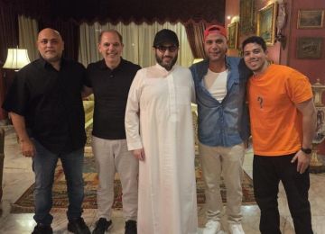 تركي آل الشيخ يكشف كواليس زيارته للزعيم عادل إمام وتفاصيل حالته الصحية