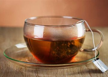 دراسات تؤكد أن الشاي يعزز صحة القلب إذا تجنبت هذا المكون