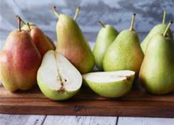 بكام الكمثرى المستوردة؟.. أسعار الفاكهة غدا بأسواق دمياط