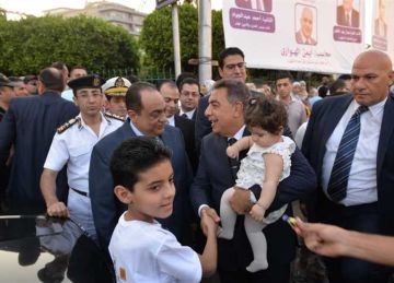 محافظ الدقهلية يؤدي صلاة عيد الأضحى المبارك بمسجد النصر بالمنصورة