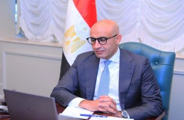 وزير التعليم يشدد على الحسم والحزم في تفتيش طلاب الثانوية العامة وتوفير الهدوء لهم