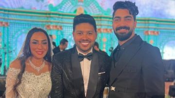 فرحة أخويا الصغير.. مينا عطا يهنئ محمد شاهين على زفافه