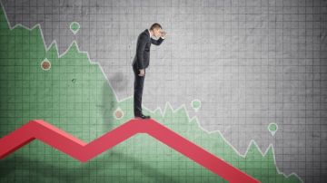 الإخوان والاقتصاد قبل وبعد 30 يونيو.. كيف حاولت الجماعة السيطرة على مفاصل المال العام؟