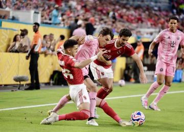 الشناوي الأكثر ومفاجأة الشحات وزيزو.. تقييم لاعبي الأهلي ضد إنتر ميامي