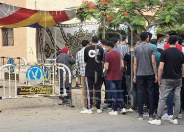 شكاوي لطلاب الثانوية العامة 2025 في دمياط بسبب تأخر تسليم أوراق الأسئلة والإجابات