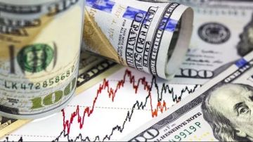 عاجل تراجع جديد في سعر الدولار أمام الجنيه اليوم الخميس.. هل يواصل الانخفاض؟