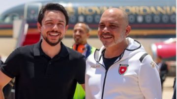 وراء الإنجاز العظيم.. الأمير الحسين يكشف سر تأهل الأردن لكأس العالم وراء الإنجاز العظيم.. الأمير الحسين يكشف سر تأهل الأردن لكأس العالم