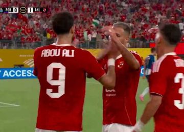 الضربة الأولى .. وسام أبوعلي يسجل هدف الأهلي الأول أمام بورتو (فيديو)