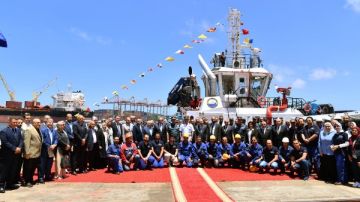 القوات البحرية تستلم القاطرة رأس الحكمة من شركة ترسانة الإسكندرية القوات البحرية تستلم القاطرة رأس الحكمة من شركة ترسانة الإسكندرية