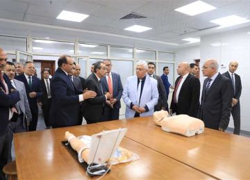 وزير التعليم العالي: 32 جامعة أهلية في مصر بعد قرارات رئاسية بإنشاء 12 أخرى وزير التعليم العالي: 32 جامعة أهلية في مصر بعد قرارات رئاسية بإنشاء 12 أخرى