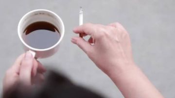 يؤدي للإصابة بالسرطان .. تحذير عاجل من شرب الشاي بهذه الطريقة