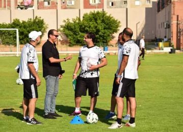 حسن مصطفى يقود أول مران فني لنادي أصحاب الجياد في الإسكندرية (صور)