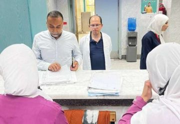 مدير المستشفيات بالبحر الأحمر يتابع انتظام بمستشفى الغردقة العام أول أيام العيد