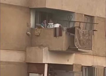 حبس الأب وإخلاء سبيل الأم في واقعة التعدي على طفلهم بالعاشر من رمضان حبس الأب وإخلاء سبيل الأم في واقعة التعدي على طفلهم بالعاشر من رمضان