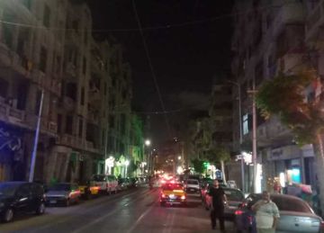  عقوبة قاسية بشأن زينة افتتاح المحلات .. محافظ الإسكندرية يعلن قرارات جديدة لترشيد الكهرباء (صور)